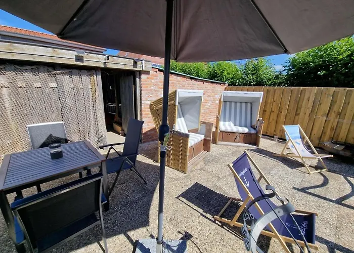 Semesterbostad Frische Brise *